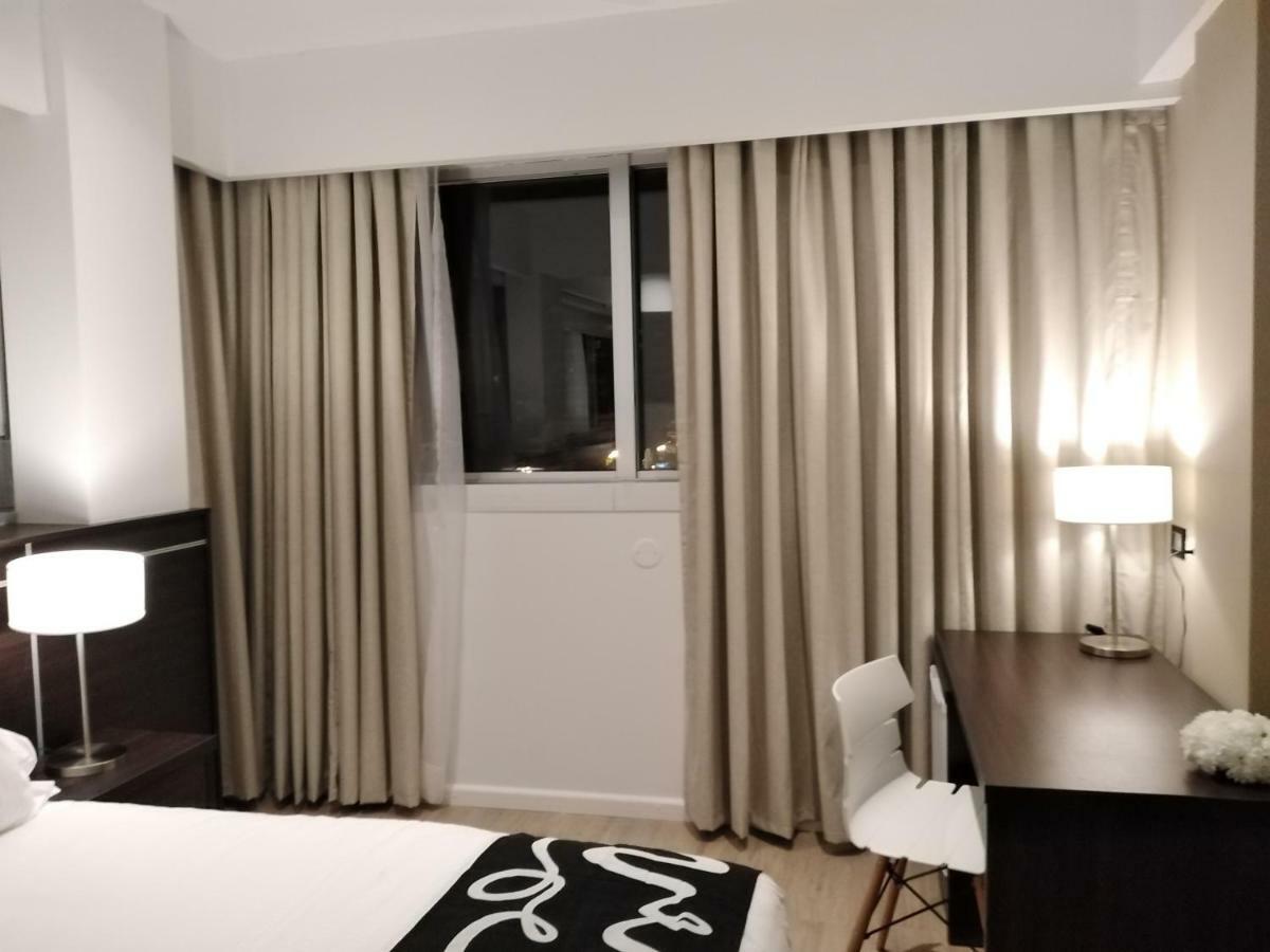 Amerian Rafaela Hotel Bagian luar foto