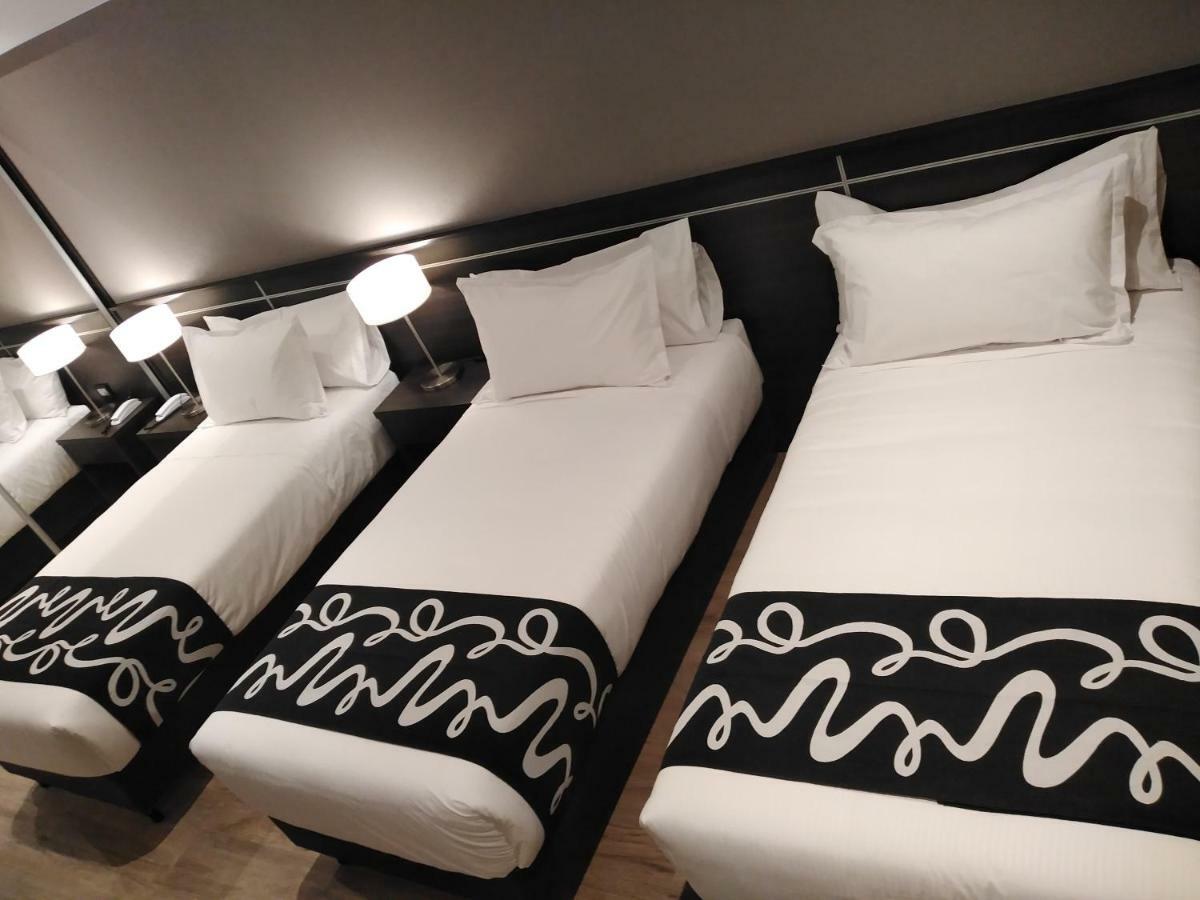 Amerian Rafaela Hotel Bagian luar foto