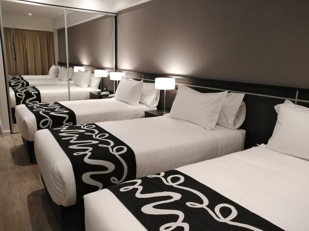 Amerian Rafaela Hotel Bagian luar foto